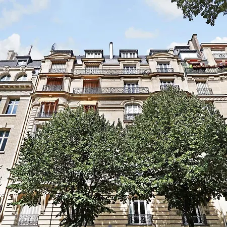Апартаменты Chic & Spacious 2bdr - 4p - Av Suffren Tour Eiffel