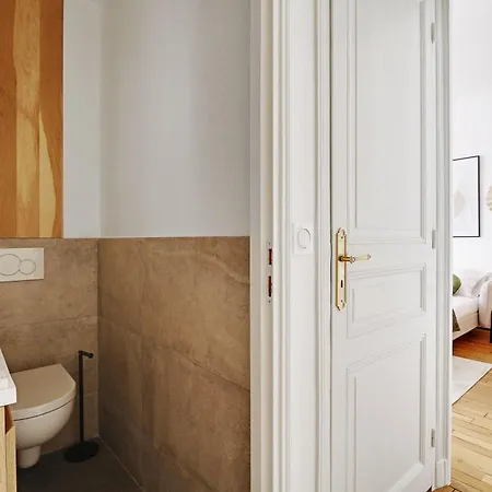 Chic & Spacious 2bdr - 4p - Av Suffren Tour Eiffel Appartamento